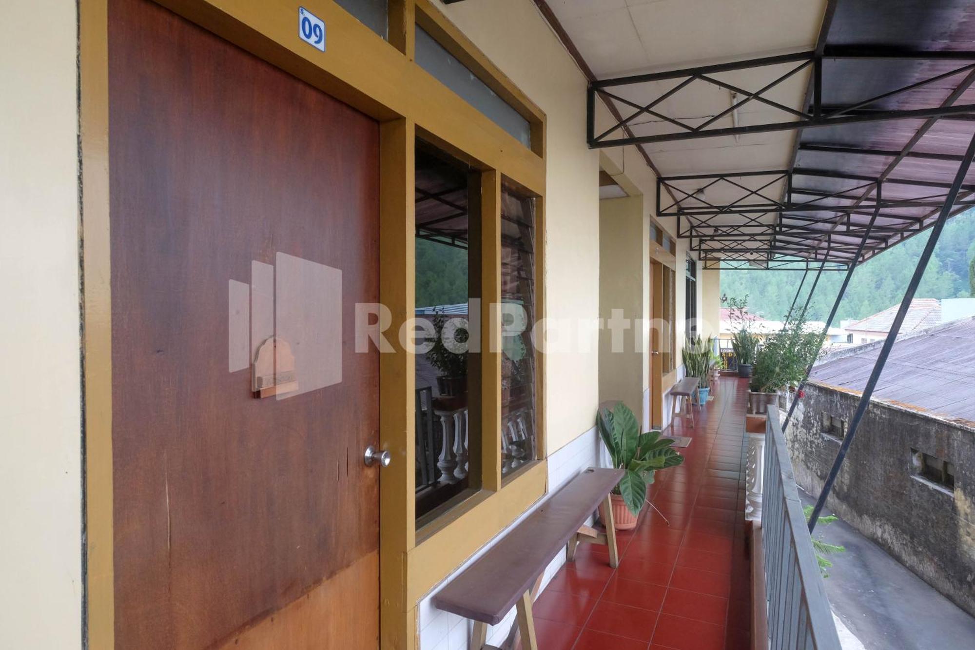 OYO 3206 Hotel Sido Langgeng Tawangmangu Buitenkant foto