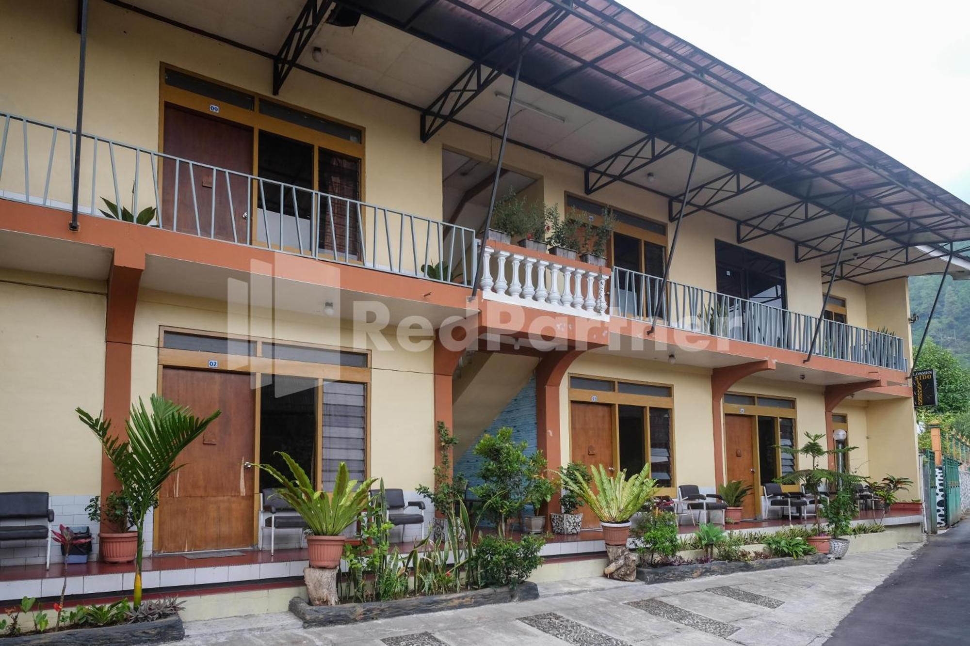 OYO 3206 Hotel Sido Langgeng Tawangmangu Buitenkant foto